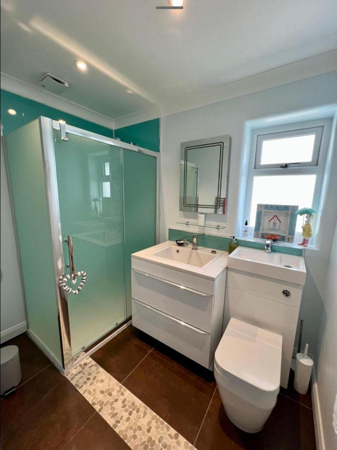 Seaspot Is A 1 Bed Annex Ground Floor Apartment At Stunning Broadsands Beach Nr Brixham! Churston Ferrers Kültér fotó